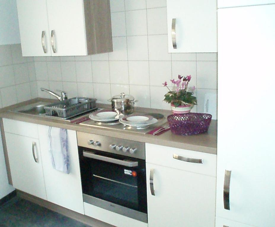Weingut Theodor Nies Apartment Lorch am Rhein Room photo