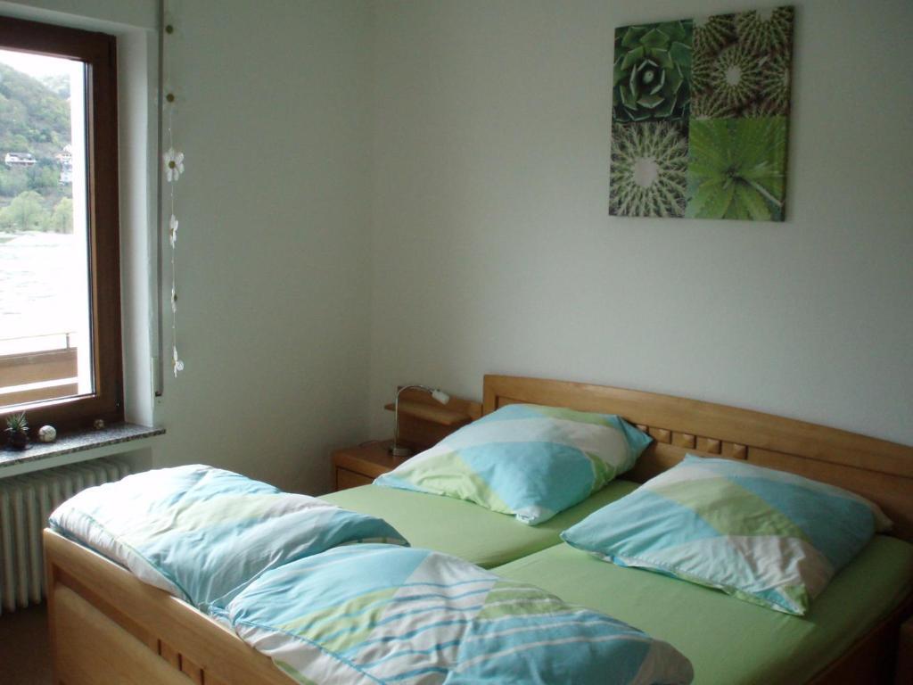 Weingut Theodor Nies Apartment Lorch am Rhein Room photo
